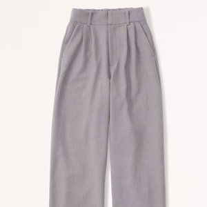 Abercrombie A&F | *NWT* Grey Wide Leg Tailored Pant | XS Short
